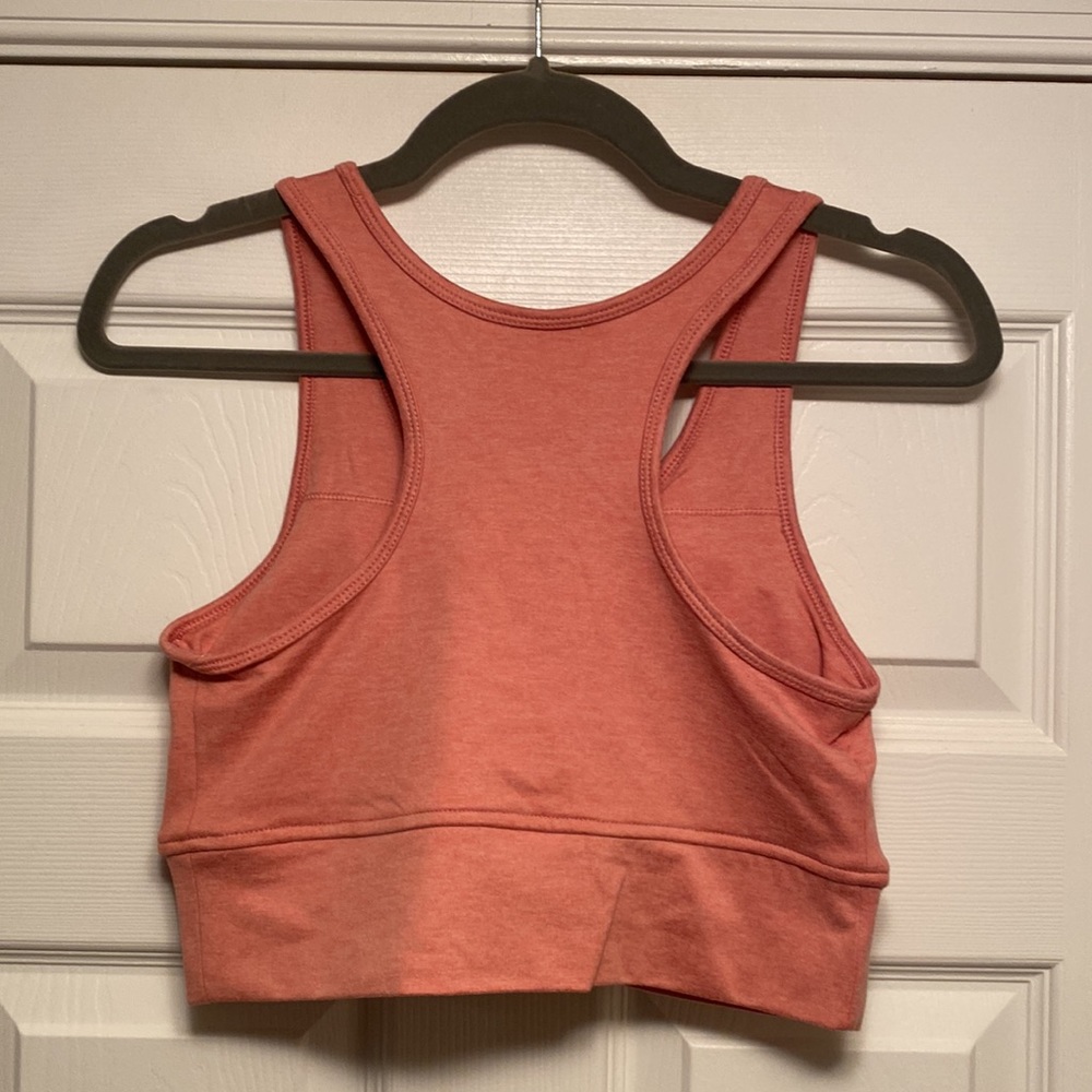 Brand New Avia Pink Crossover Sports Bra…size S (4-6) - Picture 2 of 5